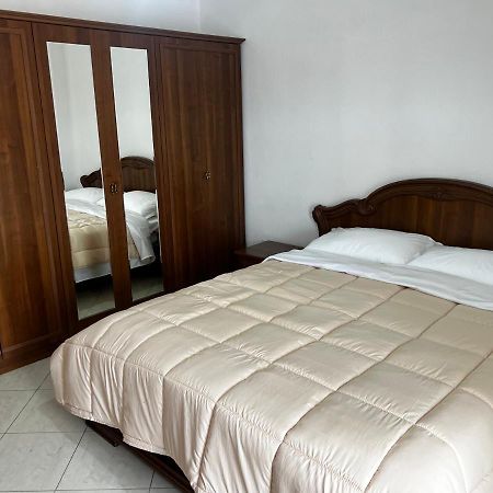 City Central Apartment 2 Tirana Zewnętrze zdjęcie