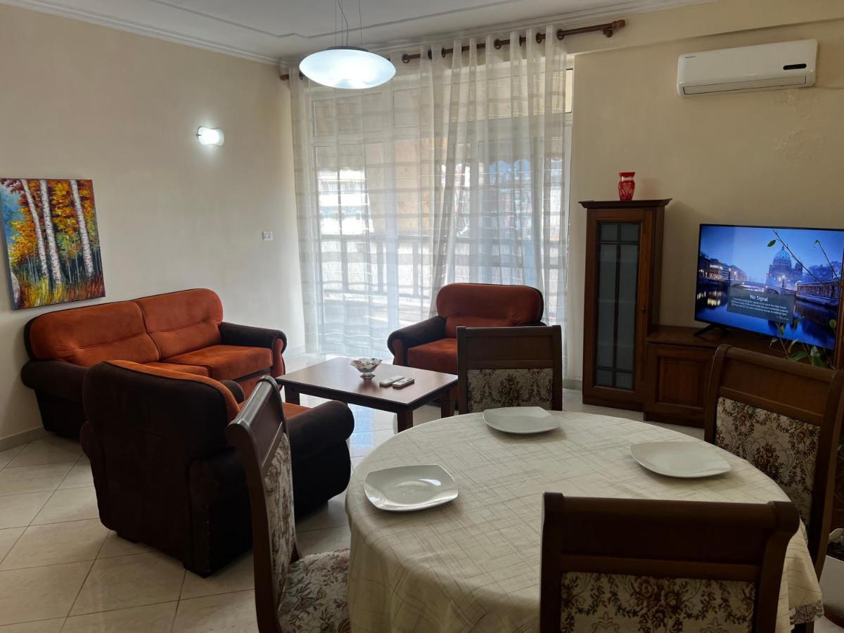 City Central Apartment 2 Tirana Zewnętrze zdjęcie