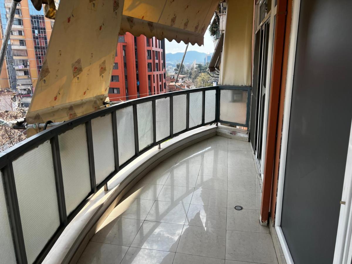 City Central Apartment 2 Tirana Zewnętrze zdjęcie