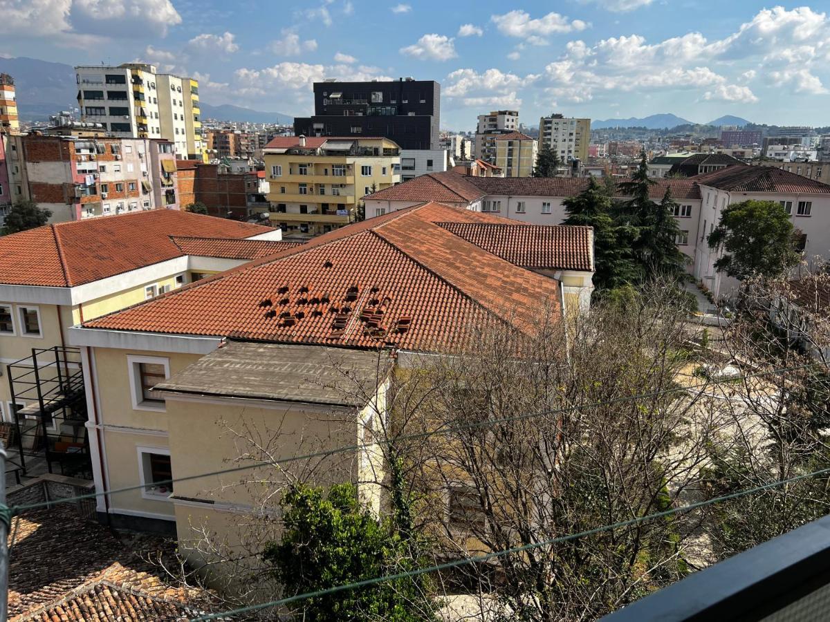 City Central Apartment 2 Tirana Zewnętrze zdjęcie